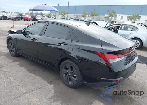 2022 Hyundai Elantra Sel from USA, damaged, VIN 5NPLM4AG9NH070708